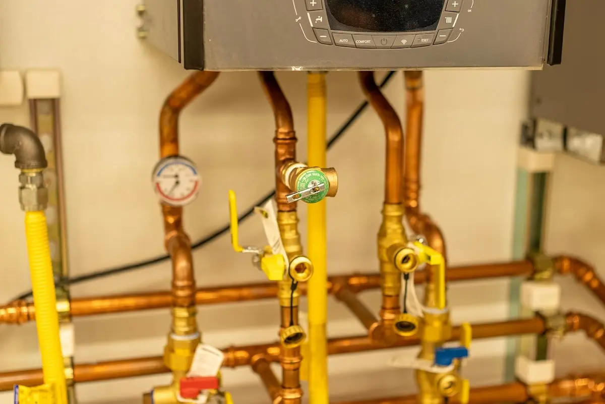 Licensed technician providing Slab Leak Repair for a homeowner in Osage